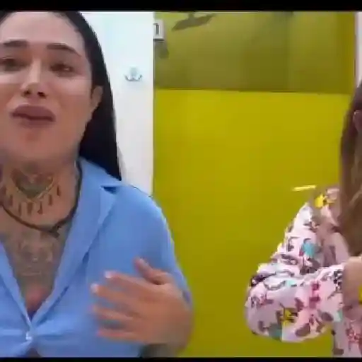Karina Torres sticker 14