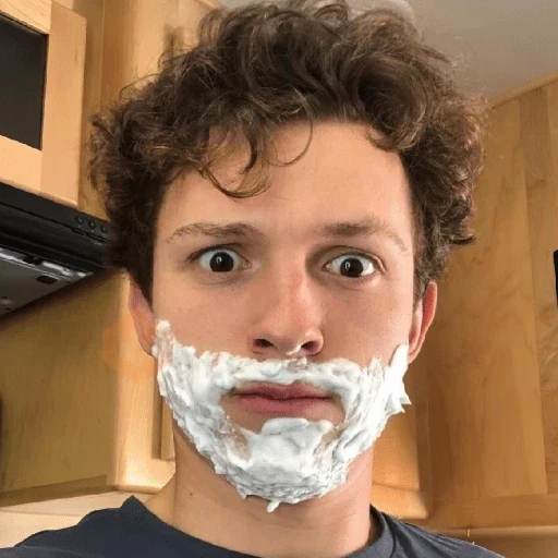🧿 Tom Holland🕷️🕸️ sticker 16