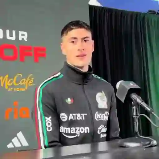 hormiga gonzalez♥️Chivas ⚽🥅 sticker 21