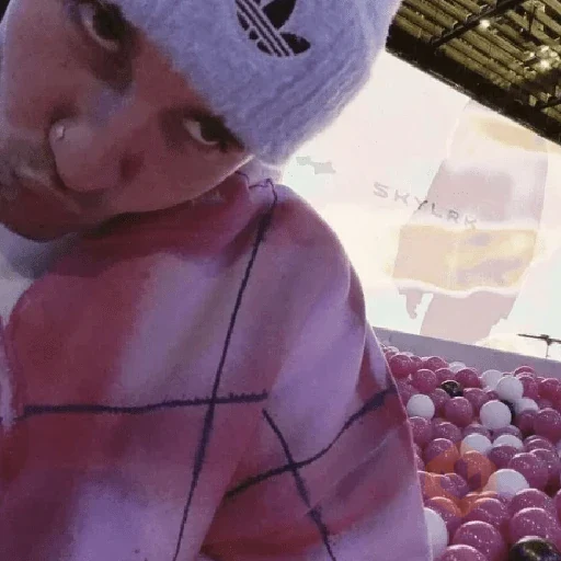 Moods Reacciones 🧢JustinBieber sticker 21