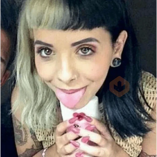Melanie martinez💗 sticker 17