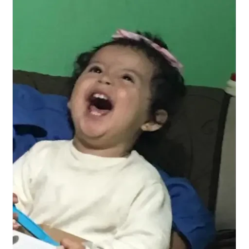 4.9 Risa