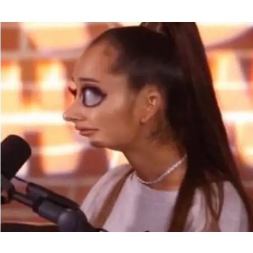 Ariana grande 