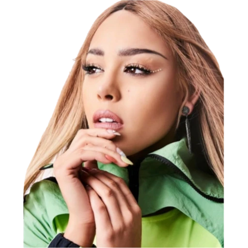 K.O • Danna Paola