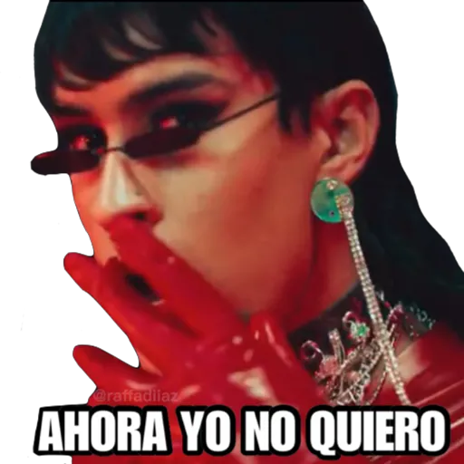 Yo perreo sola • Bad Bunny