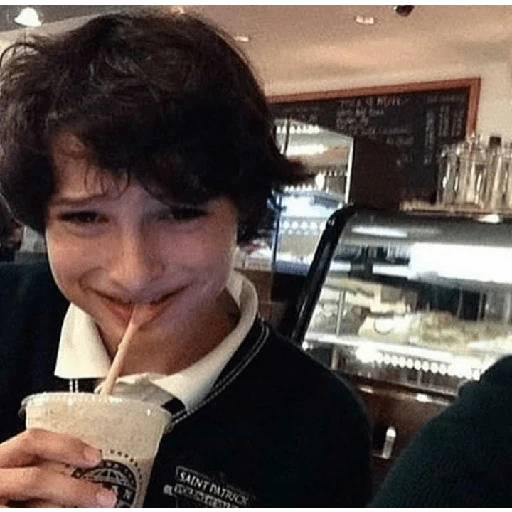 finn wolfhard 