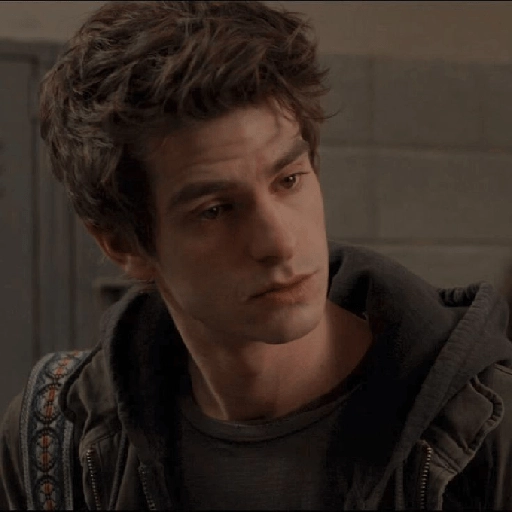 Ram Andrew Garfield