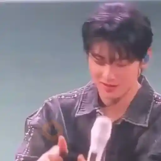 👨🏻‍🎤🎙️Cha Eun Woo 🇰🇷 sticker 19