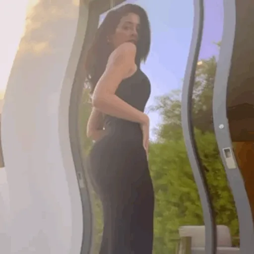 💃•Kylie Cumbia•💃  preview