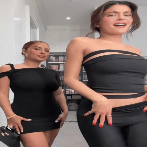 💃•Kylie Cumbia•💃 