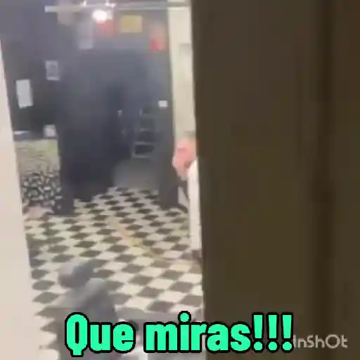 Responde Así vale 🤣😂 