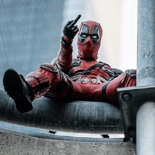 Deadpool🔴⚫✨
