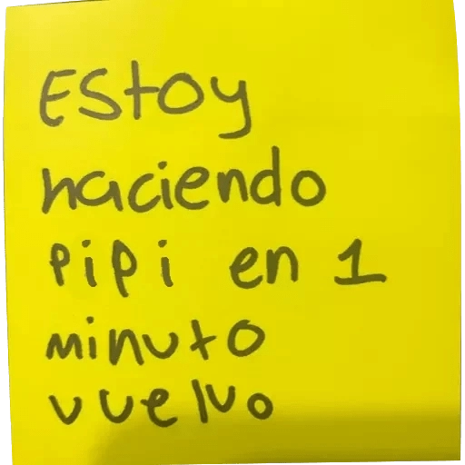 Estoy ... notitas 📝💛

