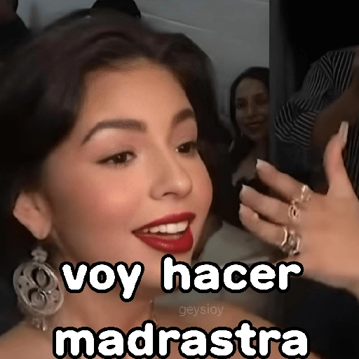 Angela y Nodal 🤡memes🤣 
