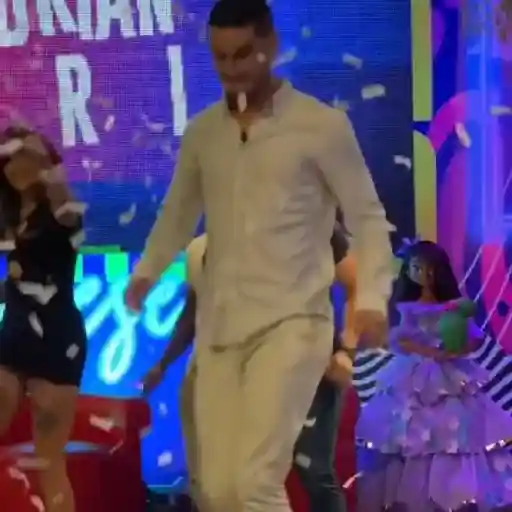 Adrian Marcelo  
 preview