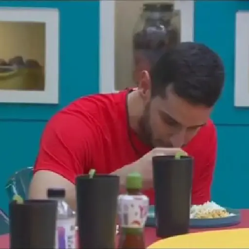 Adrian Marcelo  
