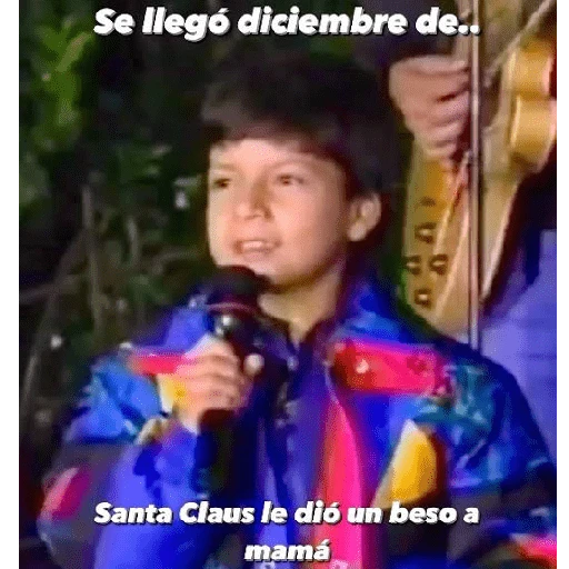 Santa Claus le dio un 💋 a mamá  
