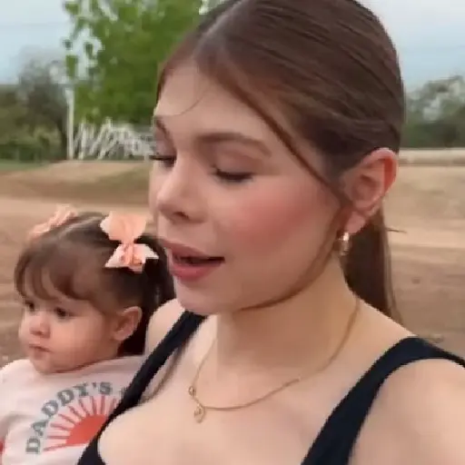 Ana Gastelum preview