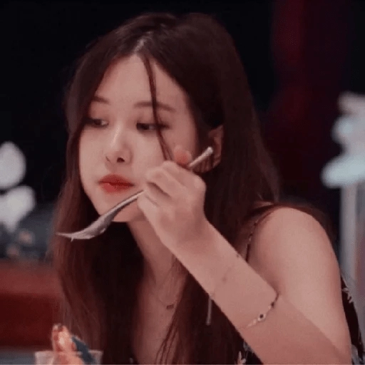 blackpink rose 
