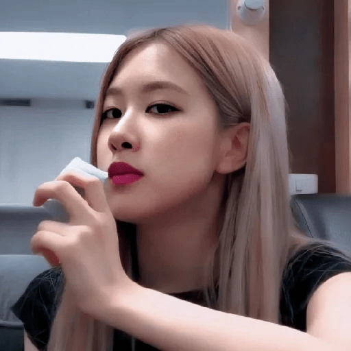blackpink rose 

