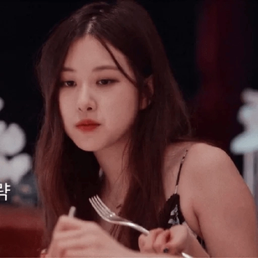 blackpink rose 
