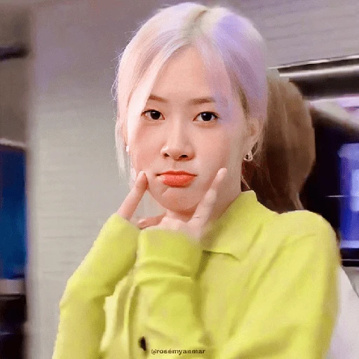 blackpink rose 
