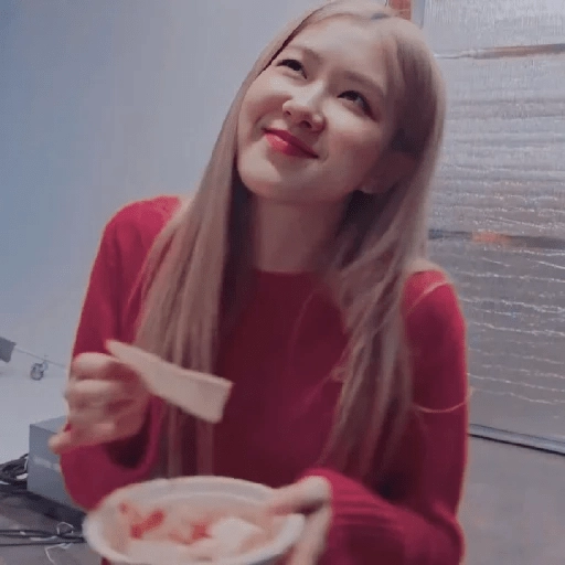 blackpink rose 
