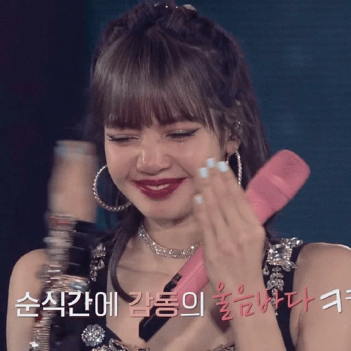 blackpink rose 
