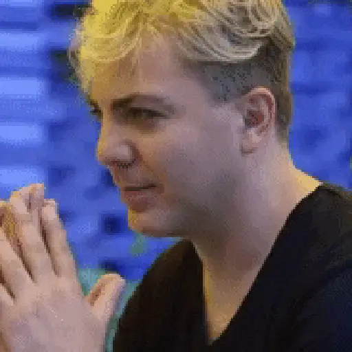 Cristian Castro reaction 🎼🎤 
