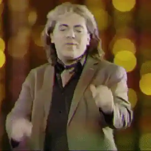 Cristian Castro reaction 🎼🎤 
