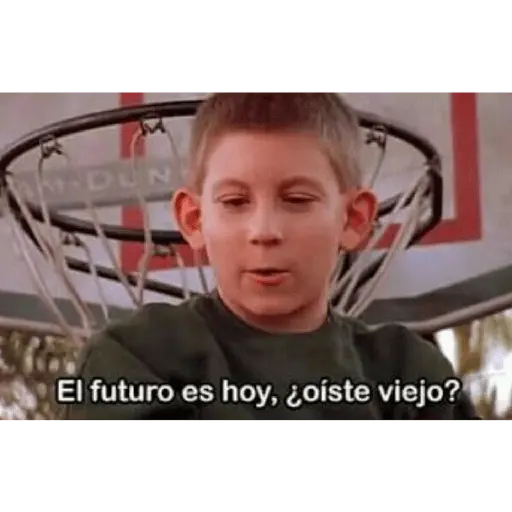 Dewey Malcom el de enmedio