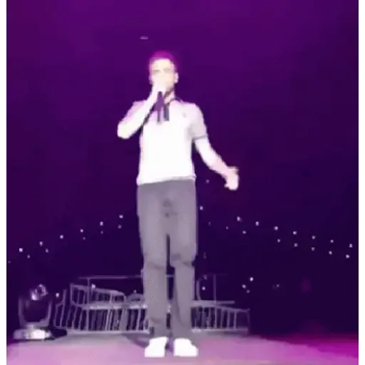 niño bailando