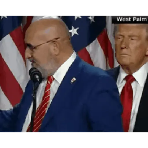 DONALD TRUMP 