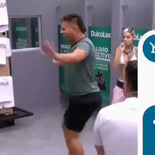 Emiro Navarro 😎