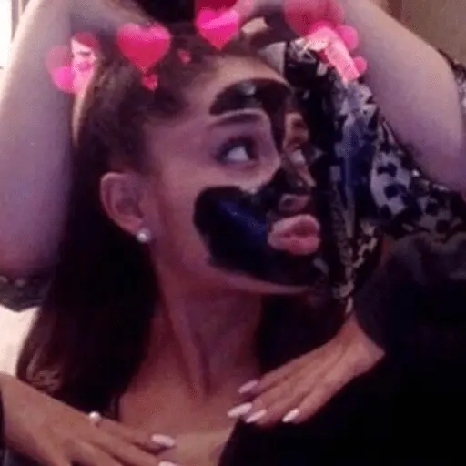 ariana grande latin news #2