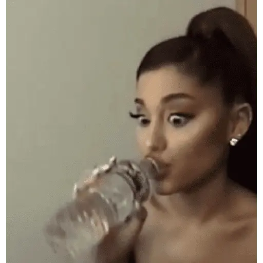 ariana grande latin news #2