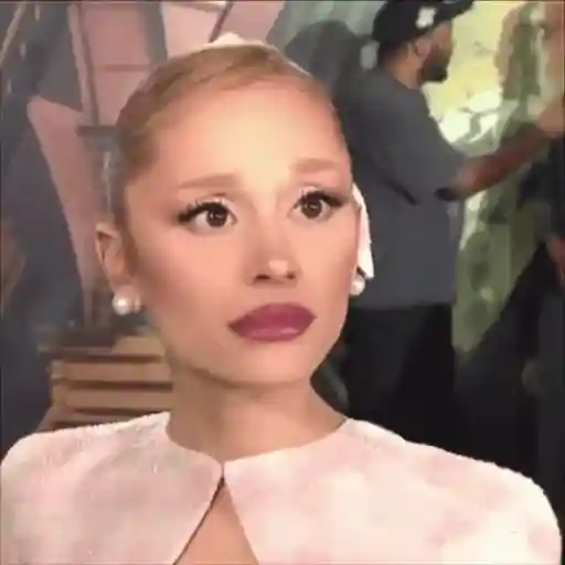 Ariana Grande preview