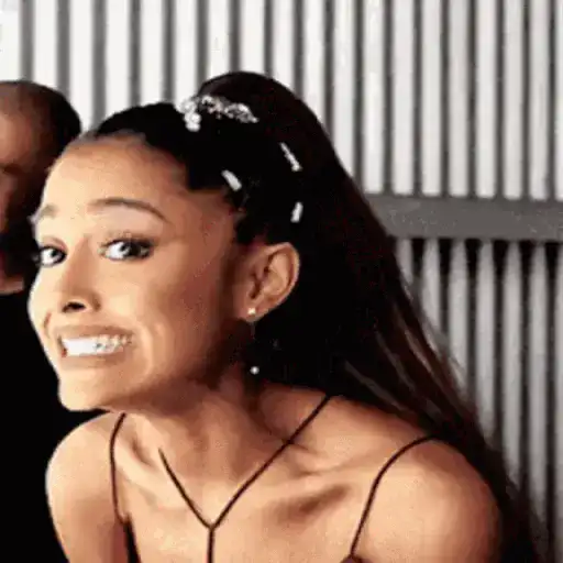 Ariana Grande preview