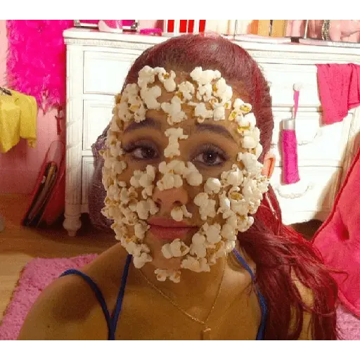 ariana grande latin news #3