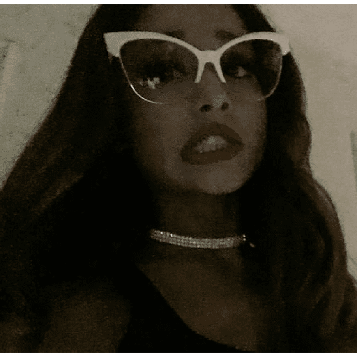 ariana grande latin news #3 preview