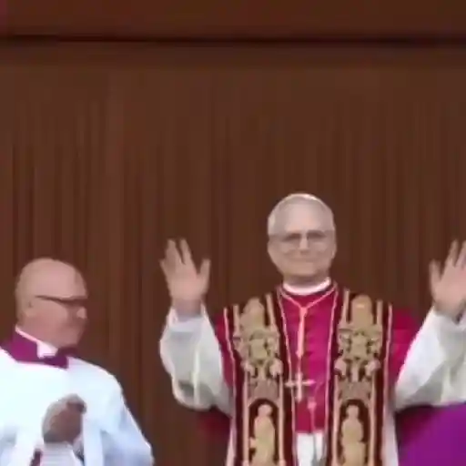 Papa Leon XIV 😎