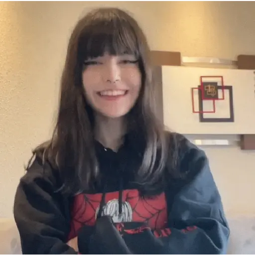 Lully Chan | Tiktok preview