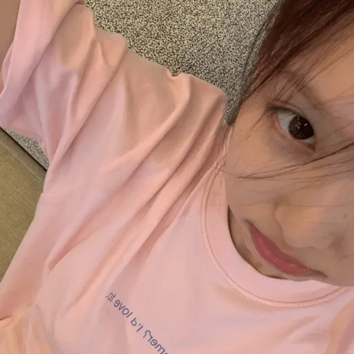 🇰🇷 NAYEON 🇰🇷