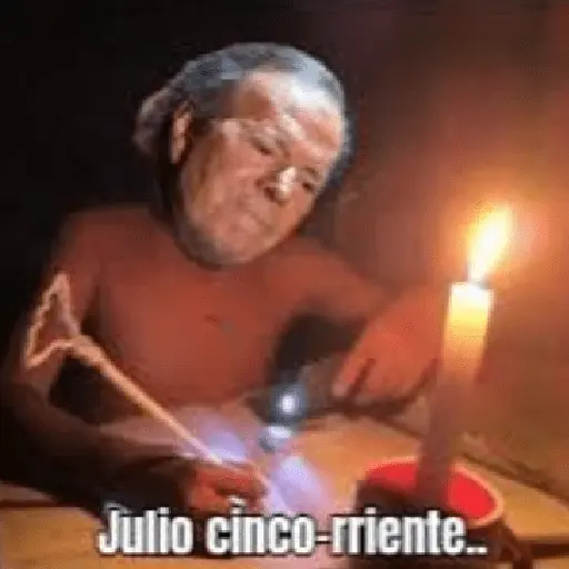 Llegó Julio(memes)📅✨