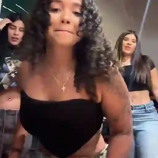 Muevelo Menealo💃🏻🕺🏻🪩🎵