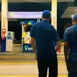 Mueve la pompa 🕺🏻gasolinera⛽
