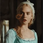Cinderella ✨Lily James