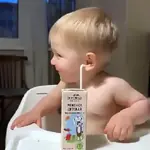Bebês fofos reagindo