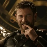 MARVEL | Memes e Reações