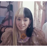 Melanie k-12💗